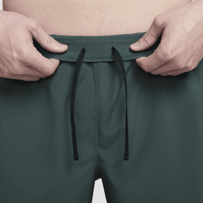 Nike Challenger Pantalons curts Dri-FIT 2 en 1 de 18 cm de running - Home