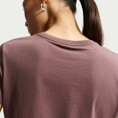 Nike Sportswear Club Women's Short-Sleeve T-Shirt