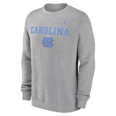 North Carolina Tar Heels Primetime Primary Stack Men's Nike College Pullover Crew