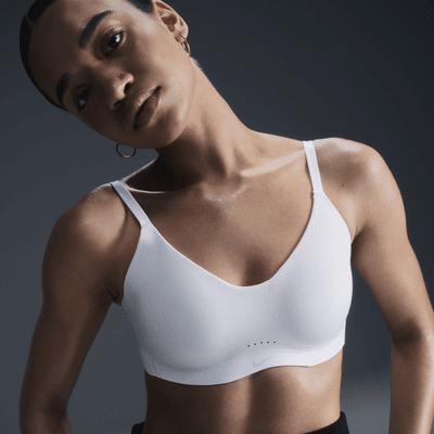 Bra deportivo convertible y acolchado de baja sujeción para mujer Nike Alate Minimalist