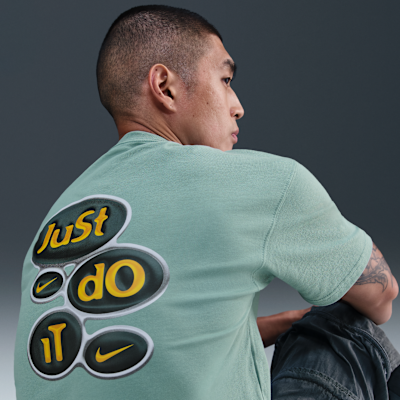Nike Sportswear Men's Max90 T-Shirt