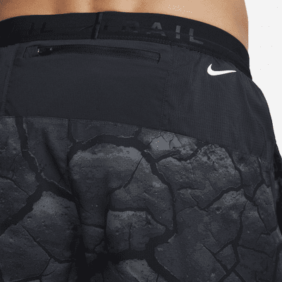 Shorts de running estampados de 18 cm con forro de ropa interior para hombre Nike Dri-FIT Stride