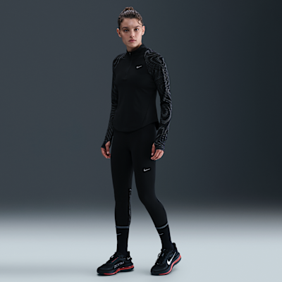 Nike Tempo Flash