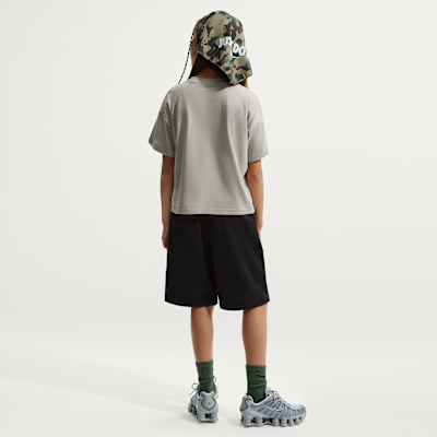 Nike Sportswear Essential Genç Çocuk (Kız) Tişörtü