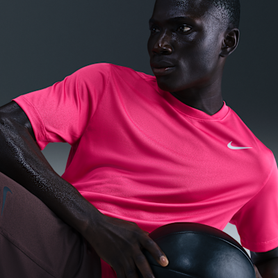 Nike Dri-FIT Legend Men's Fitness T-Shirt