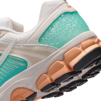 Nike Vomero 5 Big Kids' (Girls') Shoes