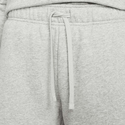 Shorts de tiro medio para mujer Nike Sportswear Club Fleece