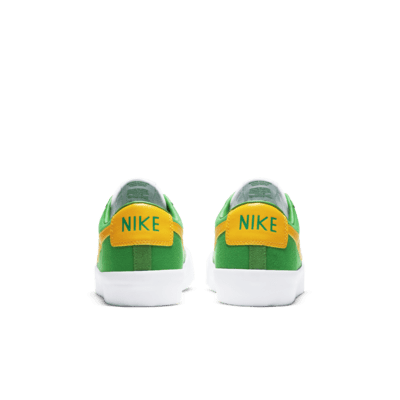 zoom blazer low gt skate shoes