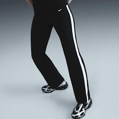 Nike Sportswear Pantalón de tejido Woven y talle alto - Mujer