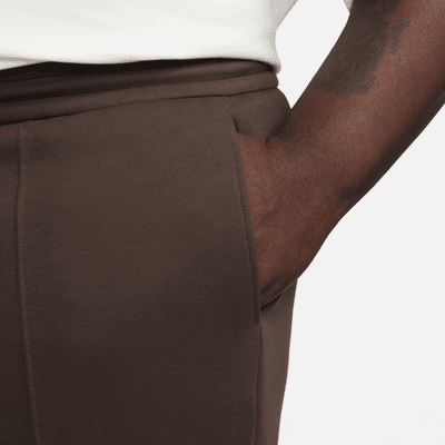 Pantaloni tuta Loose Fit con orlo aperto Nike Sportswear Tech Fleece Reimagined – Uomo