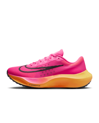 Nike Zoom Fly 5 男款路跑鞋。Nike TW