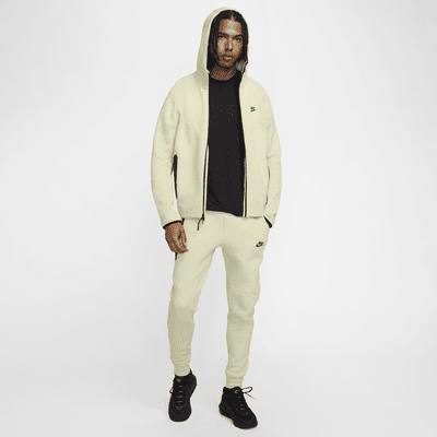 Nike Sportswear Tech Fleece Windrunner hettejakke til herre