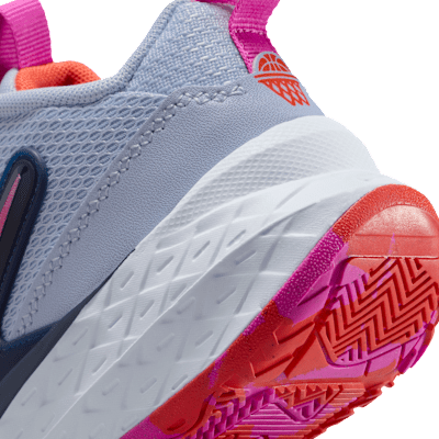 Nike Team Hustle D 12 Younger Kids' Shoes