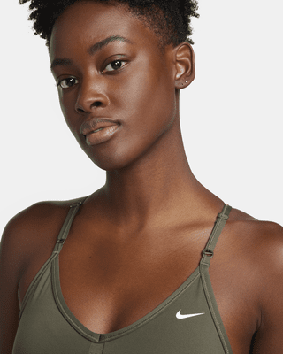 Nike indy shop cooling bra