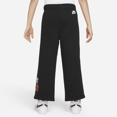 Nike Fleece-Hose mit weitem Bein und Blumendesign für jüngere Kinder