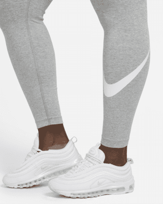 Nike Sportswear Essential Women's Swoosh (Plus Size). Nike .com