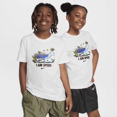 Playera para niños talla grande Nike Sportswear