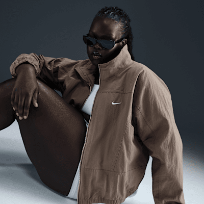 Nike Sportswear Everything Wovens Women's Oversized Repel UV Protection Jacket (Plus Size)