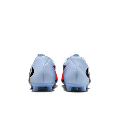 Tacos de fútbol para terreno duro Nike Phantom 6 Low Academy