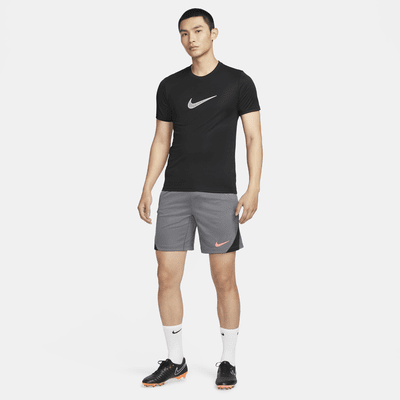 ナイキ ストライク メンズ Dri-FIT サッカーショートパンツ