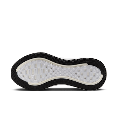 Nike Vomero Plus hardloopschoenen voor dames (straat)