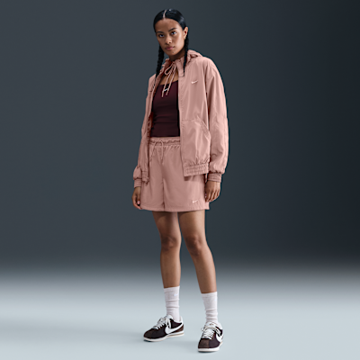 Nike Sportswear Classic Wovens Women's Mid-Rise Shorts