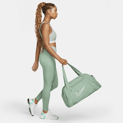 Nike Gym Club Duffel Bag (24L). Nike