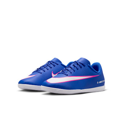 Nike Jr. Mercurial Vapor 16 Club Little/Big Kids' Indoor/Court Low-Top Soccer Shoes