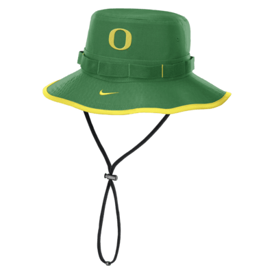 Gorro tipo pescador universitario Nike Dri-FIT para hombre Oregon Ducks On-Field Apex Boonie