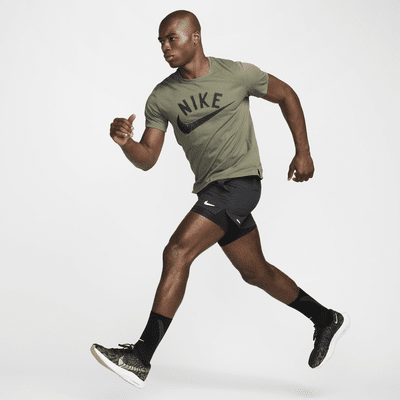 Playera de correr de manga corta Dri-FIT para hombre Nike Miler