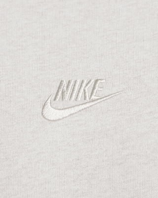 Nike Sportswear Premium Essentials