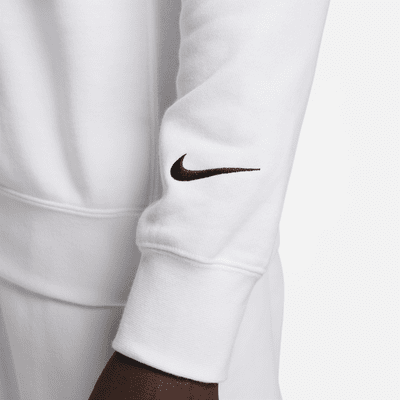 Nike Sportswear Men's French Terry Crew-Neck Sweatshirt. Nike LU