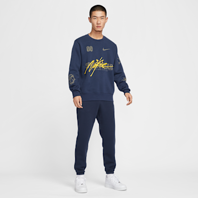 Nike Sportswear Club Fleece Crew-Neck Sweatshirt
