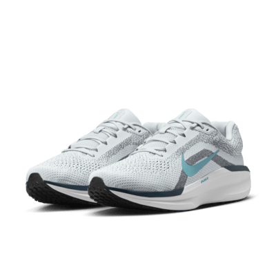 Tenis de correr en pavimento para hombre Nike Winflo 11