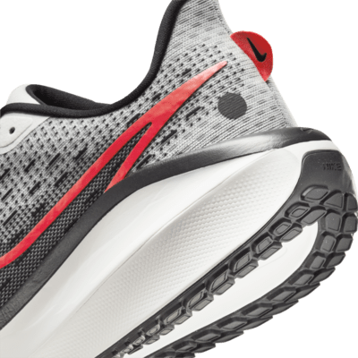 Tenis de correr en pavimento para hombre Nike Vomero 17