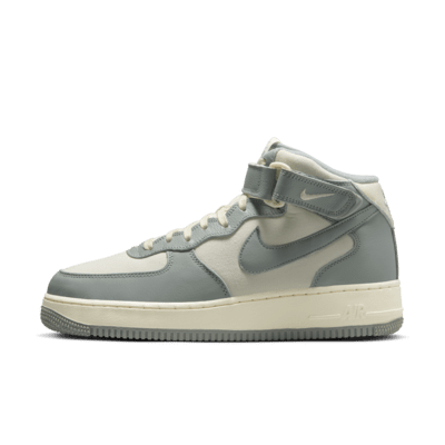 Nike Men's Air Force 1 Mid '07 LV8 Shoes