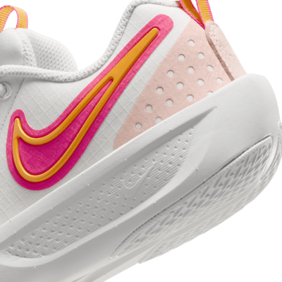 Tenis de básquetbol para niños grandes Nike G.T. Cut 3