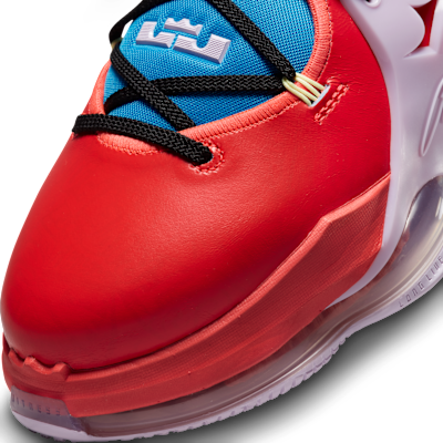 LeBron 19 Basketball Shoes