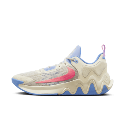 Buy Zoom Freak 2 Shoes: New Releases & Iconic Styles
