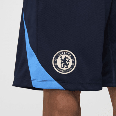 Chelsea F.C. Strike Men's Nike Dri-FIT Football Knit Shorts