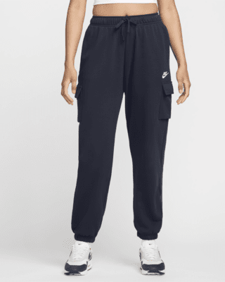 Женские  Nike Sportswear Club Fleece Mid-Rise Oversized Cargo Sweatpants