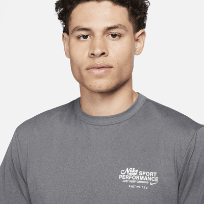 Nike Hyverse vielseitiges Nike Dri-FIT UV Kurzarm-Oberteil für Herren