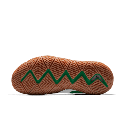 Kyrie 4 iD Member Exclusive Basketball Shoe