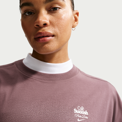 Nike Sportswear Women's Oversized Short-Sleeve T-Shirt