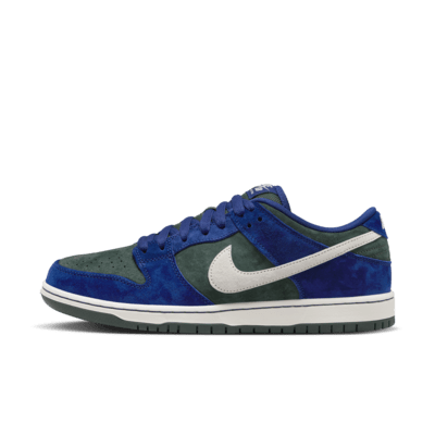 Nike SB Dunk Low Pro Skate Shoes. Nike CA