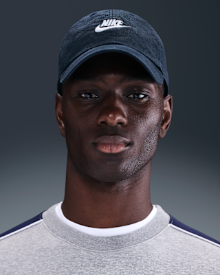Женская кепка Nike Club Unstructured Futura Wash Cap