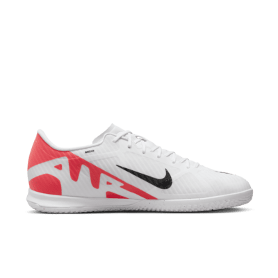 NIKE VAPOR 15 CLUB IC Football Shoes For Men - Buy NIKE VAPOR 15 CLUB IC  Football Shoes For Men Online at Best Price - Shop Online for Footwears in  India