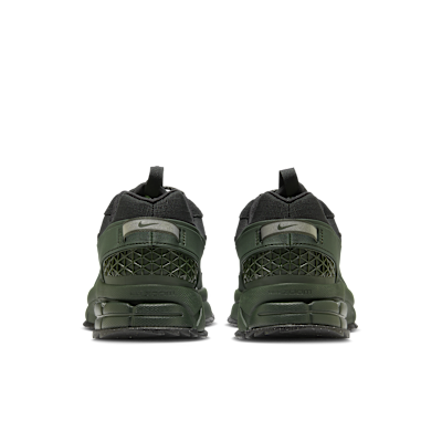 Nike Zoom Vomero Roam Men's Winterized Shoes