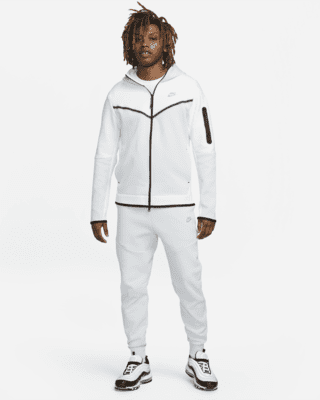 Nike Sportswear Tech Fleece Joggers. Nike