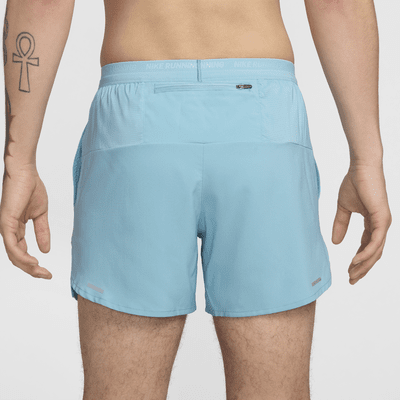 Nike Stride Dri-FIT hardloopshorts met binnenbroek voor heren (13 cm)